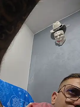 Show modela Maysexx1 na web-kameri