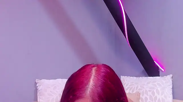 Hannah_ScotのライブXXXチャット