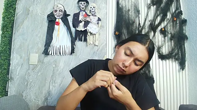 Chat +18 de Bella_Rosse2 ao vivo