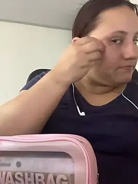 Živý XXX chat Khate_Park