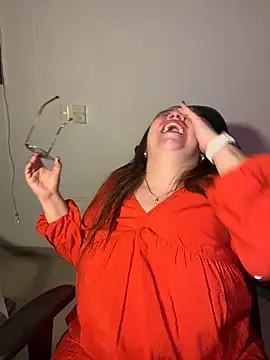 Just_caroline's Live XXX Chat
