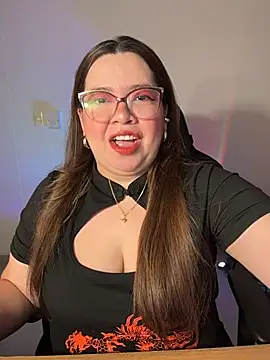 Show de Just_caroline na webcam