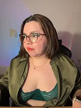 Just_carolineのライブXXXチャット