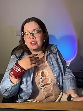 Chat XXX en directo de Just_caroline