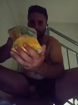 Activazo1998's Webcam Show