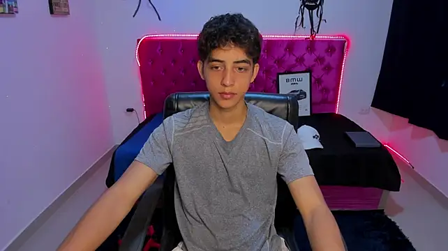 alexander_vacci – webcam-show