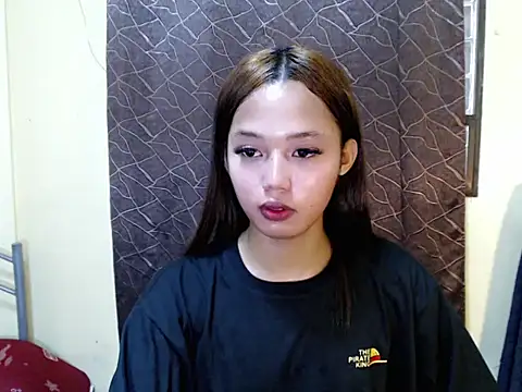 TransGlamBabe Adlı Modelin Web Kamerası Şovu