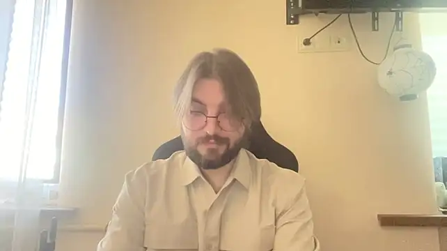 Onyxxxo77 Webcam Show