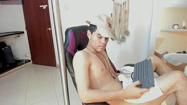 Lycan____ webcam show