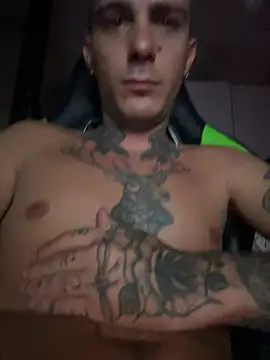 tatuato23 webcam show