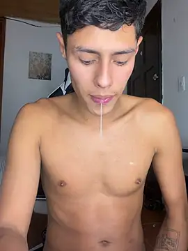 Soyalejomarquez 웹캠 쇼