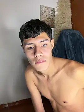 Soyalejomarquez's Webcam Show