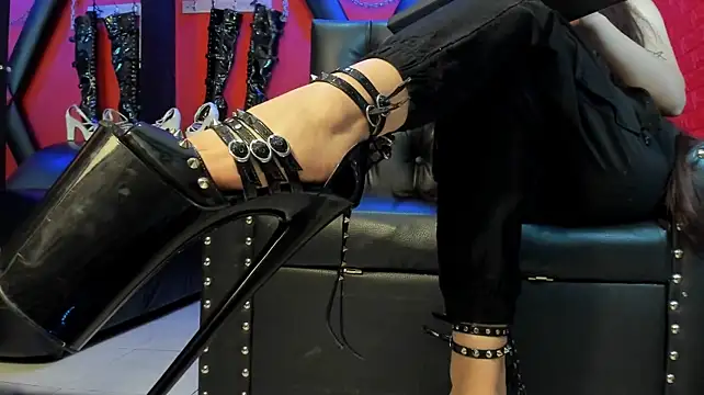 โชว์เว็บแคมของ FindomJovita_