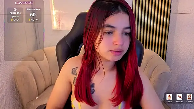 Pokazy przed kamerką – foxxy_cherry_cn