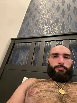 falcon7979 Show in webcam