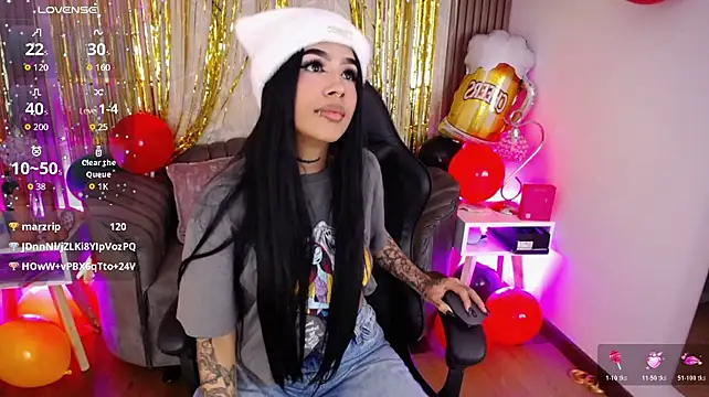 Raven_Wood's Live XXX Chat