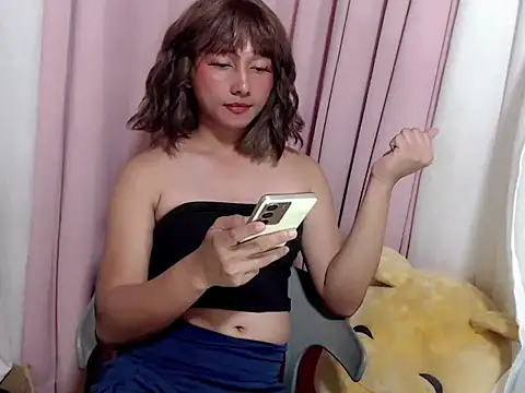 Mira_lite1 Pertunjukan Webcam