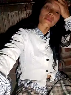 Show modela Odilia_baby na web-kameri