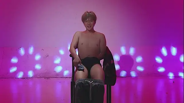 โชว์เว็บแคมของ JIE-777