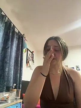 צ'אט XXX בשידור חי של Stellaa19
