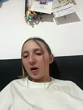 Stellaa19's Live XXX Chat