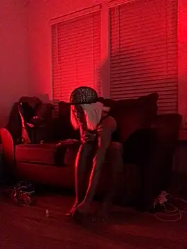 magiicway365 Show in webcam