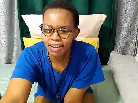 Chatroom XXX en direct de Satindream