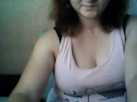 Chatroom XXX en direct de Oliviiaa_Valter
