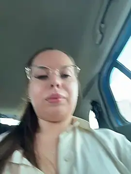 MeliMoonn Webbikameraesitys