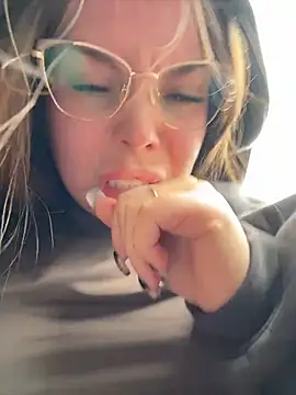 MeliMoon Chat XXX live