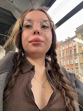 MeliMoonn Webbikameraesitys