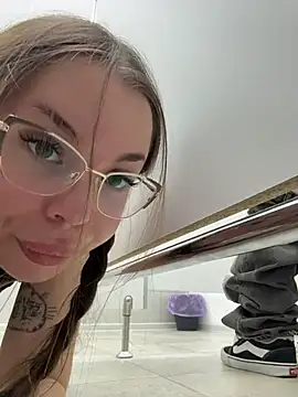 MeliMoon – webcam-show