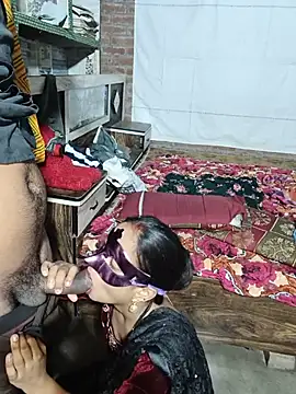 shsjaks লাইভ XXX চ্যাট