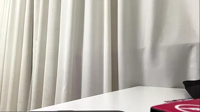 GoldenAmuse's Live XXX Chat