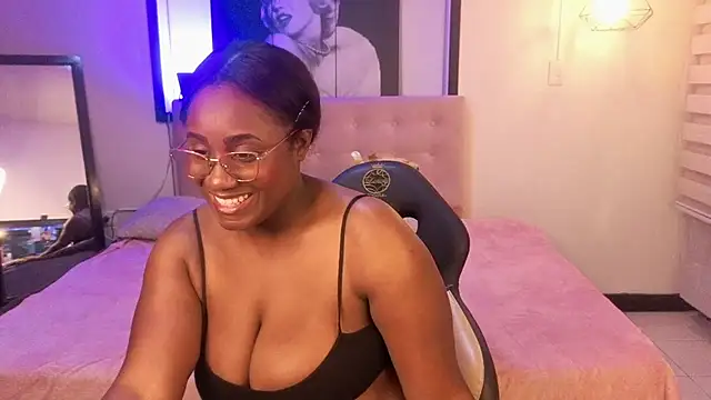 Afrodita_sexxxxxxxn Webbikameraesitys