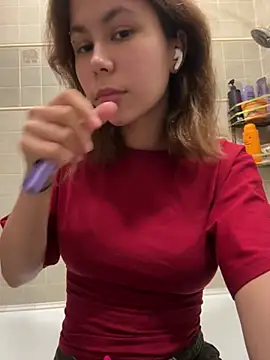 KiraWirt – Live XXX-chat