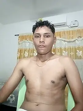 dominic_glashn Webbikameraesitys