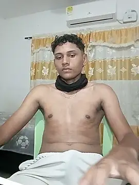 dominic_glash Show in webcam