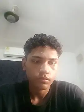 dominic_glash Show in webcam