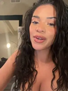 Camilachange ওয়েবক্যাম শো