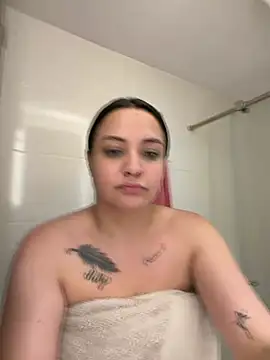 Arya_Brown_'s Webcam Show