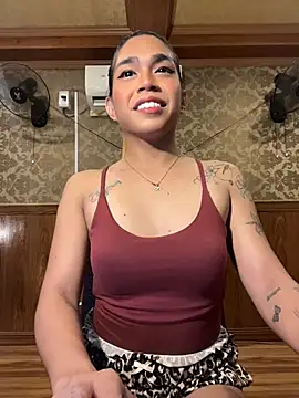 alcyone_hilton Pertunjukan Webcam
