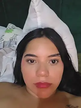 cherryluna022 Webcam-Show