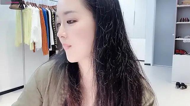 Veronica_L's Webcam Show