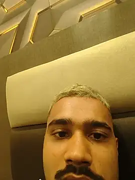 Mrgill09 在線直播表演
