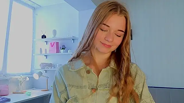 EffieFruin's Webcam Show