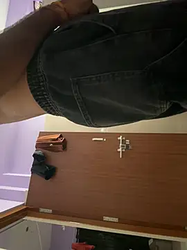 Show de HirakIfanyone112233 na webcam