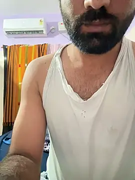 HirakIfanyone112233 Show in webcam