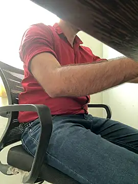הופעת וובקאם של HirakIfanyone112233