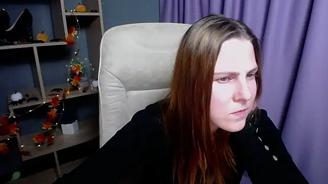 ElizabethGlow Adlı Modelin Canlı XXX Sohbeti
